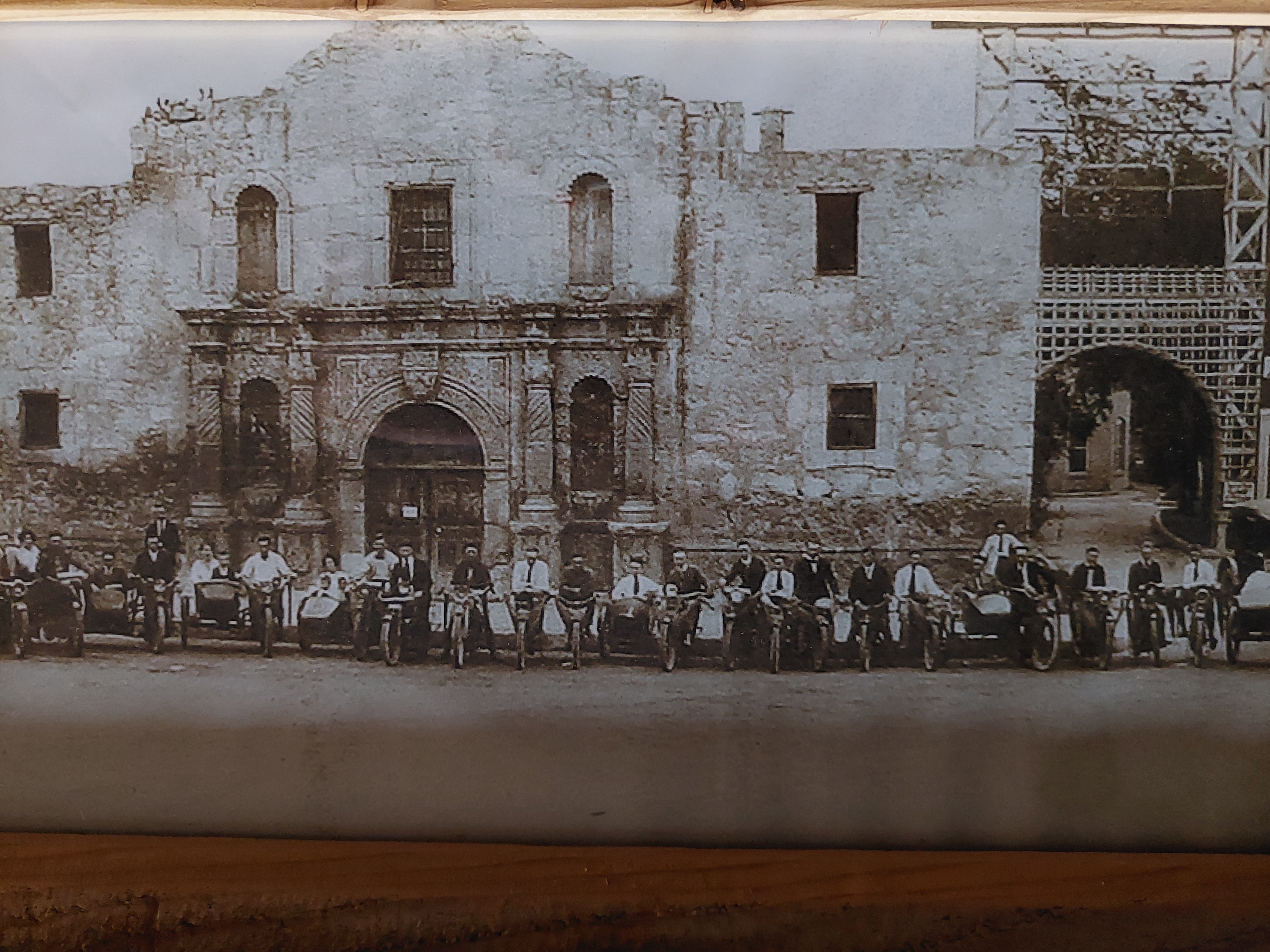 Alamo Plaza - Summerville Panoramic (middle right)
