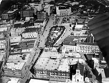 Alamo Plaza