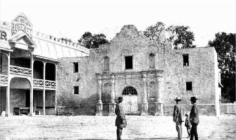 Alamo Chapel and environs.