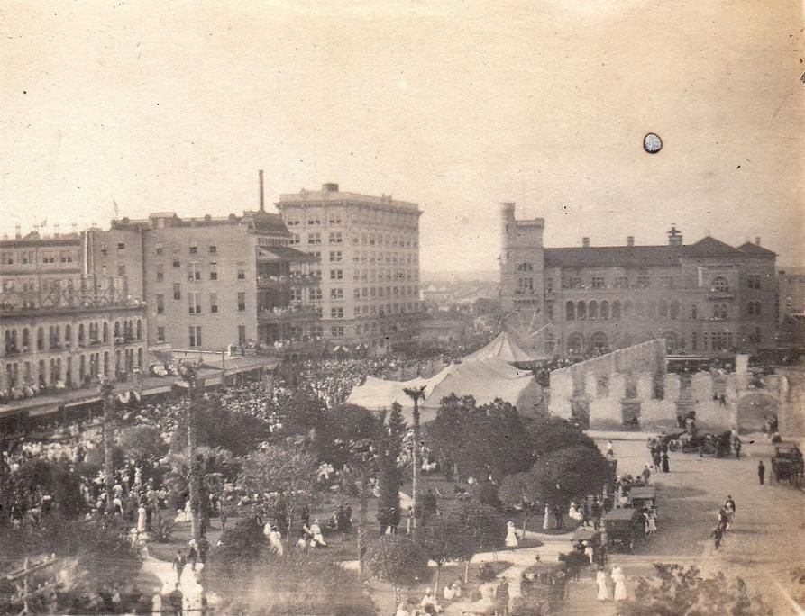 AlamoPlazaMar1915-Feb1917