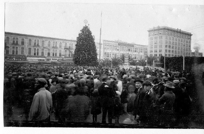 AlamoPlazaPost1923